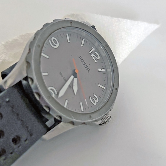 FOSSIL Nate Spectrum JR1449 Men's watch, New battery,  new leather strap - Picture 8 of 8